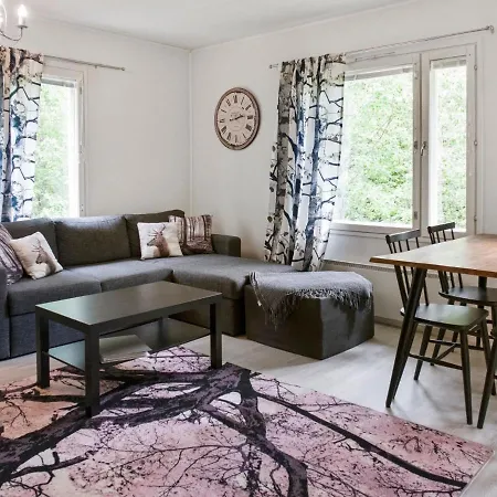 Hiukanhelmi By Interhome